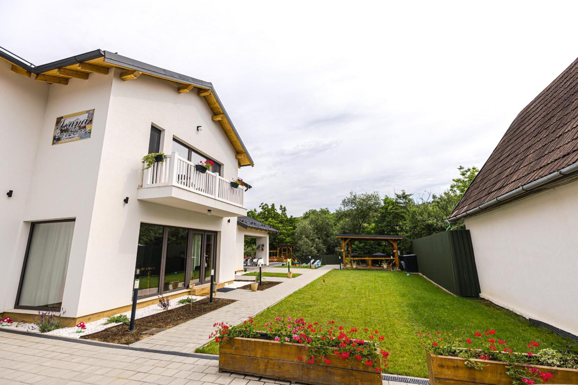Ioanaguesthouse Turda Bagian luar foto
